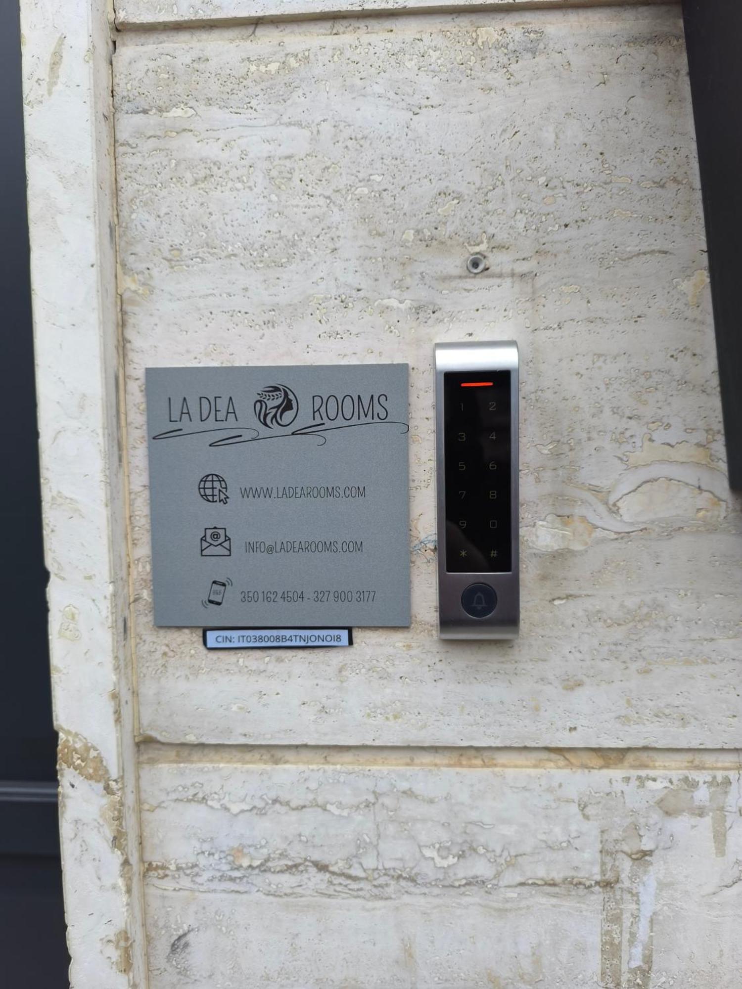 La Dea Rooms Ferrara Ngoại thất bức ảnh